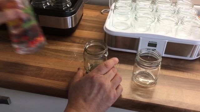 Vergleich Joghurtbereiter Von Rommelsbacher (Modell: JG40) Und Klarstein (Modell: 10011602)