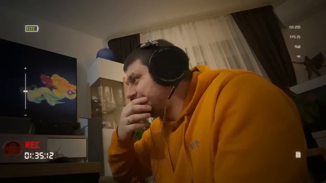 Vincent KHV-200 — Очень достойный ламповый усилитель для наушников.