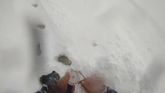 Рыбалка зимой с ночёвкой день третий Поймал щуку смотреть онлайн