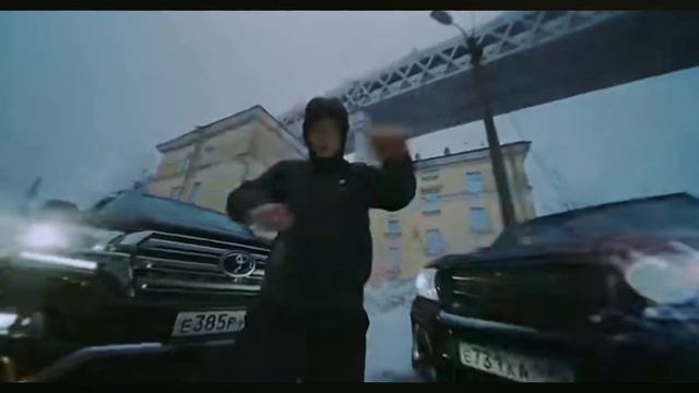 Летит Круза 200-тый смотреть онлайн