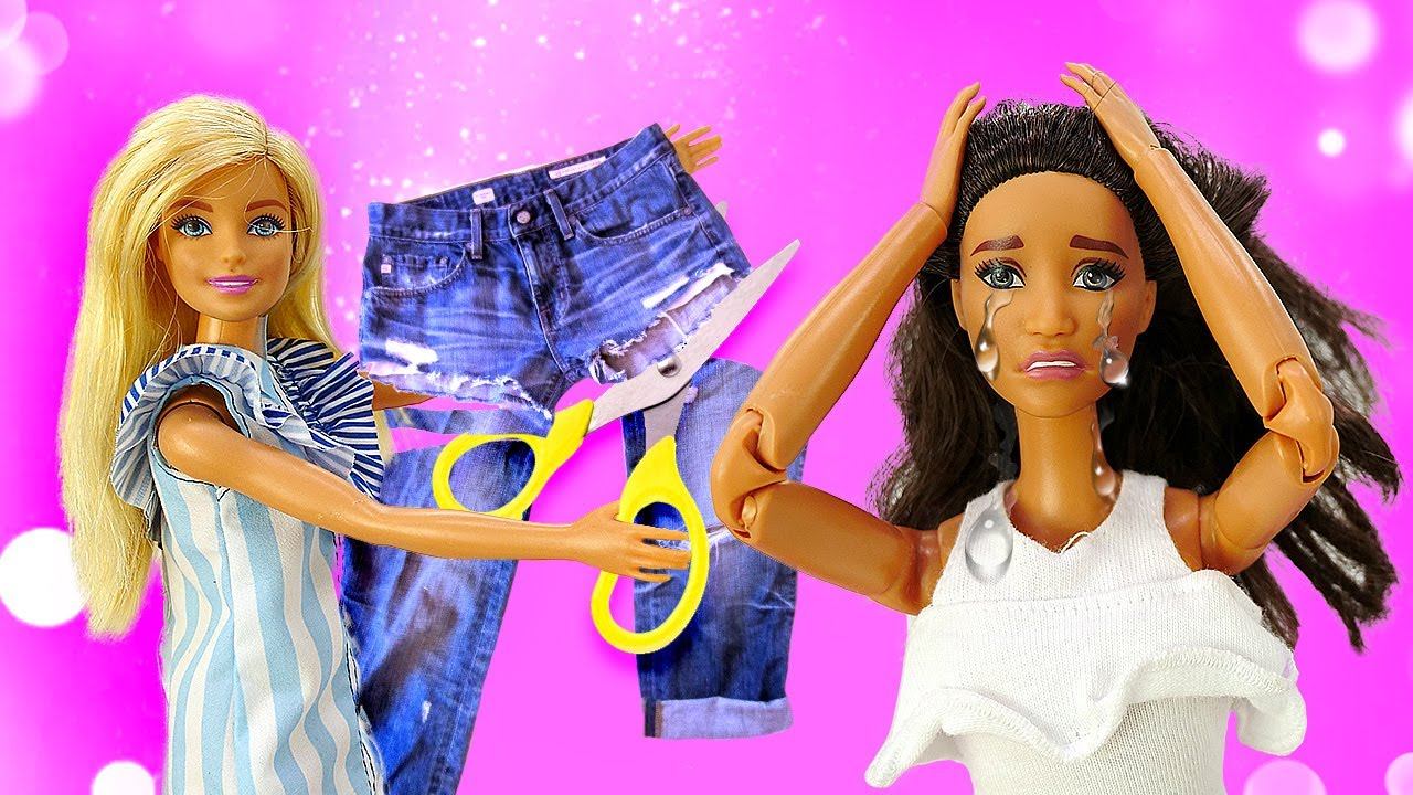 Видео для девочек. Барби и Тереза собрались в кино с Кеном. Куклы думают что же надеть? Игры в куклы смотреть онлайн