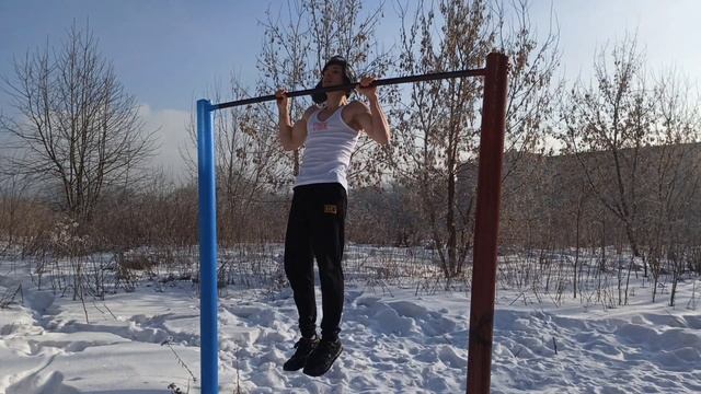СКОРО ВЕСНА. ТРЕНИРОВКА НА УЛИЦЕ. смотреть онлайн