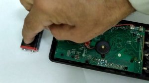 Замена батарейки в мультиметре