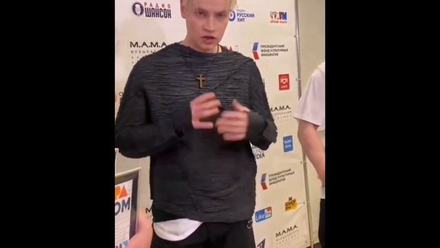 Модно, стильно, фотомодельно😂 #shaman #шаман смотреть онлайн