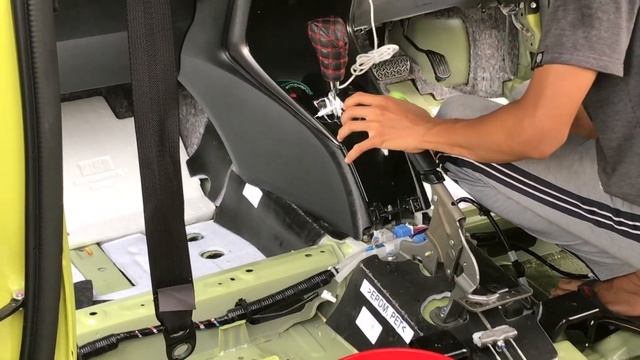 Toyota Yaris Salon Interior Detailing hanya 699.000 + Gratis Cuci Kolong Mobil смотреть онлайн
