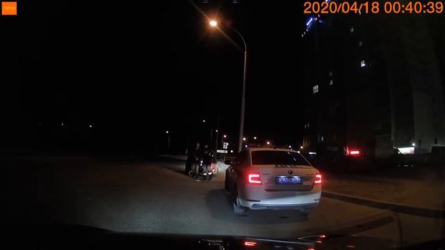 Остановили во время самоизоляции! Купил новую резину на летний сезон... смотреть онлайн