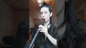 Как играть на бамбуковых бессвистковых флейтах? Краткое руководство по основам звукоизвлечения.