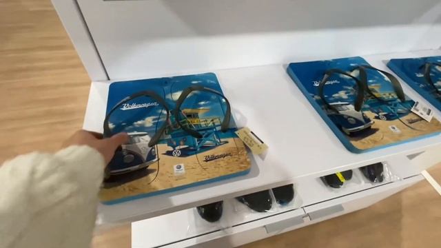 Мы в офисе компании Волцваген/Зачем приехали/Полный обзор цен на машины и офис смотреть онлайн