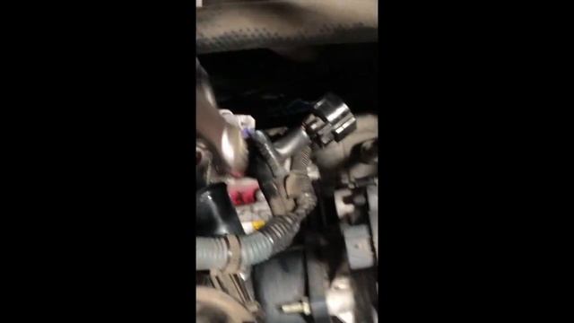 Changing Thermostat: 2014 Toyota Prius смотреть онлайн