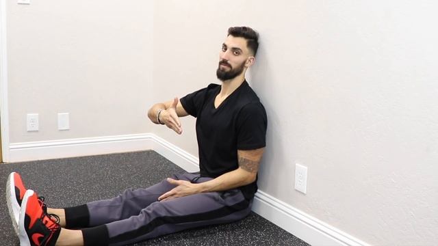 3 EXERCISES to Fix UPPER BACK Rounding - Kyphosis - Hunchback смотреть онлайн