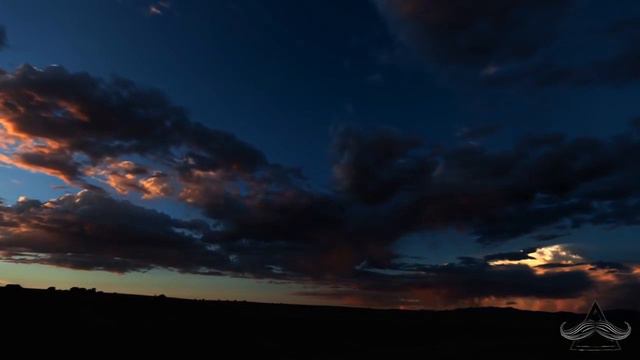 Turgut Uyar - Göğe Bakma Durağı смотреть онлайн