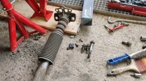 Замена задних амортизаторов Opel Corsa Ecoflex ,1,3 дизель.