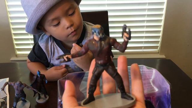 GUARDIANS of the Galaxy Vol. 2 FIGURINE SET смотреть онлайн