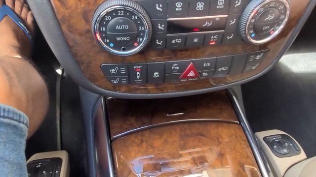 Mercedes R, 500L 4MATIC, 2012g, snimljeno 02.07.2021. смотреть онлайн