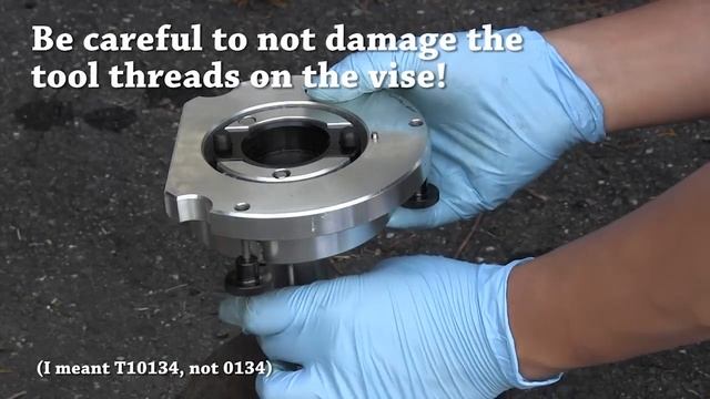 DIY rear main seal (RMS) replacement for VW and Audi 4 cyl engine, T10134 required for mk5, mk6+ смотреть онлайн