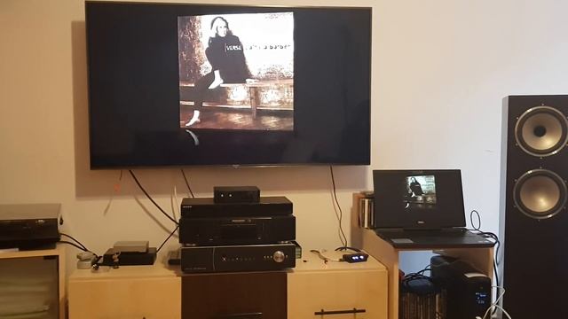 Roksan K3 with Tannoy xt 8f and Mojo on DSD смотреть онлайн