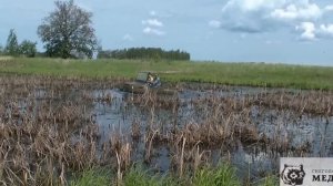 Вездеход «Медведь» на болоте.mpg
