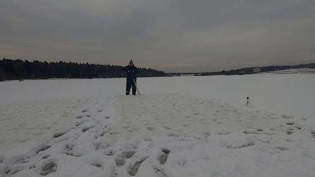 Битва шуруповертов для зимней рыбалки.771 ЛУНКА! Шуруповерт для ледобура.Dewalt 996 Metabo Milwauke смотреть онлайн