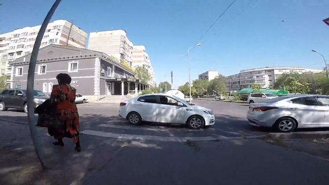 дорога на работу. электросамокат xiaomi смотреть онлайн