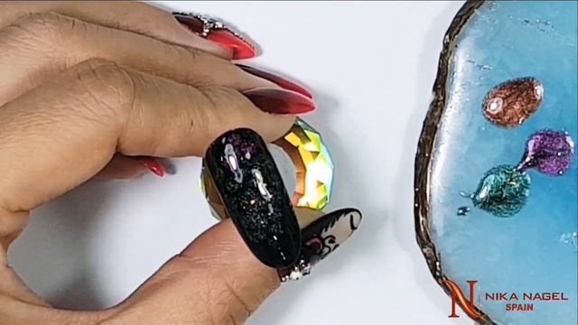 Como hacer EFECTO REPTIL camaleón? Vídeo tutorial Nail Art Salón Nika Nagel Spain смотреть онлайн