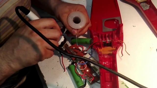 Замена мотора в пылесосе Electrolux ZB2943 смотреть онлайн