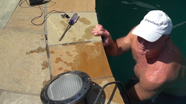 How to pull and replace a Pool light смотреть онлайн