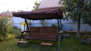 Садовые качели.