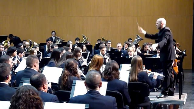 1812, Obertura - Piotr I. Tchaikovsky смотреть онлайн