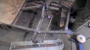 Самодельный снегоход,  делаем раму и устанавливаем двигатель