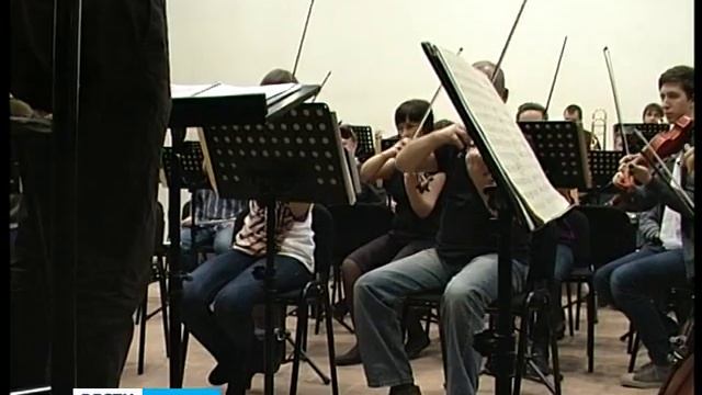 Мариус Стравинский на один вечер возглавил Симфонический оркестр Карельской филармонии смотреть онлайн