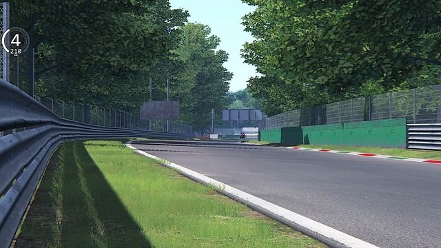 Ferrari F1 2018 vs Reanult Twizy Monster - Monza смотреть онлайн