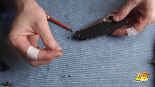 Spyderco Resilience, с разборкой и тестами.