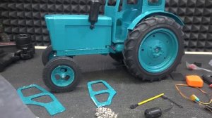 Вытащили Infiniti QX80 трактором из грязи. Обзор трактора Т-40 напечатанного на 3D принтере.