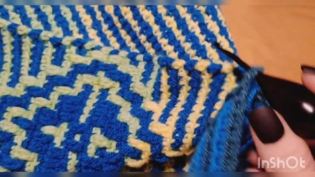 How to turn any Mosaic Crochet design into a Messenger bag (working flat) смотреть онлайн