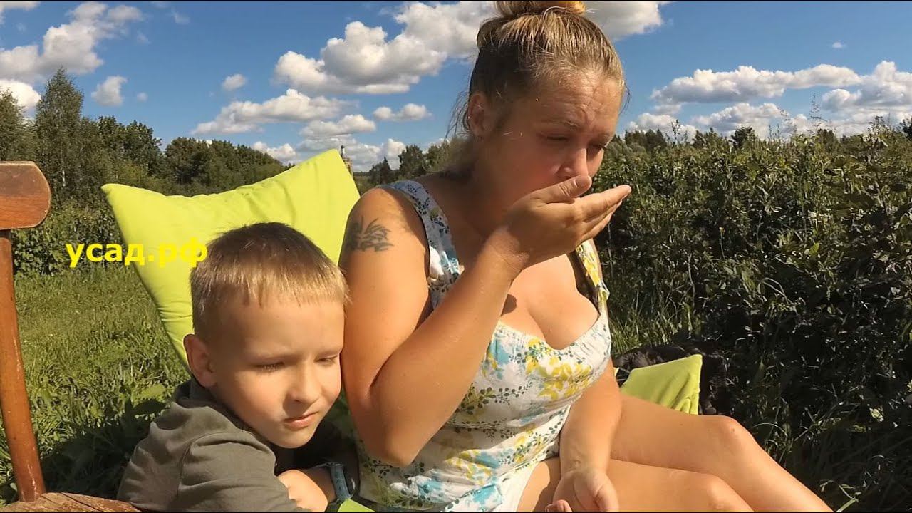 Опять ЗАСТАВИЛ ЖЕНУ всё ПЕРЕПРОБОВАТЬ.. Зелёная, белая и красная смородина смотреть онлайн