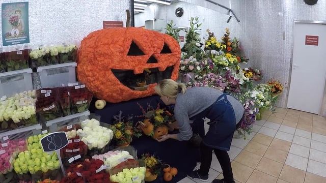 МОСЦВЕТТОРГ КОНКУРС ХЭЛЛОУИН ИДЕАЛЬНАЯ ВИТРИНА ОКТ. ПОЛЕ-2 HALLOWEEN CONTEST OUR PERFECT SHOWCASE смотреть онлайн
