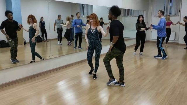 Edelmiro Bachata Lessons | Урок бачаты от Эдельмиро 26.07.2019 смотреть онлайн