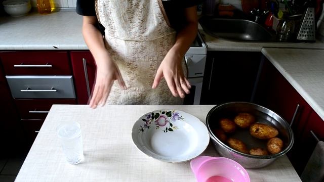 Как почистить молодой картофель смотреть онлайн