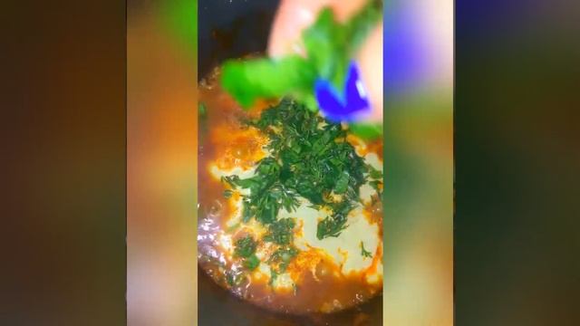 Как приготовить спагетти с томатной пастой... смотреть онлайн