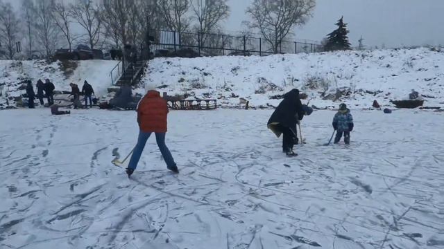 Коньки, лёд, Московское море, 13.12.20 смотреть онлайн