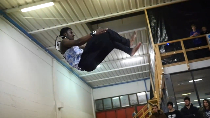 Соревнование по паркуру и фрирану в Италии 2016 смотреть онлайн