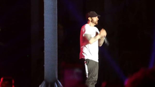 "My Name Is & Real Slim Shady & Without Me" Eminem@Firefly Festival Dover, DE 6/16/18 смотреть онлайн