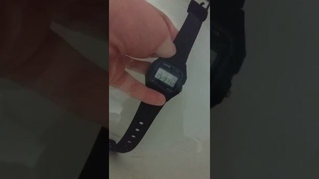 Часы за 1000 рублей или за 300 рублей? смотреть онлайн
