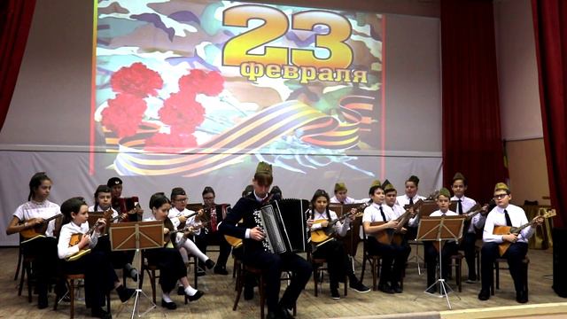 РУССКАЯ НАРОДНАЯ ПЕСНЯ КОРОБЕЙНИКИ В ИСПОЛНЕНИИ ОРКЕСТРА смотреть онлайн
