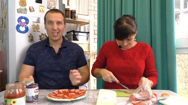 Пицца с грибами и колбасой из Светофора. Можно ли это есть? смотреть онлайн