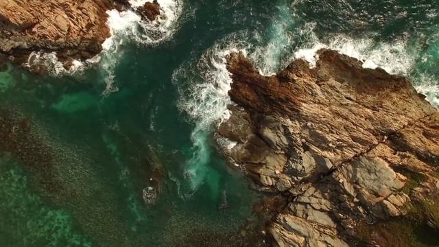 Влюбившись в женатого мужчину, девушка решает заполучить его любой ценой. Загадочные истории смотреть онлайн