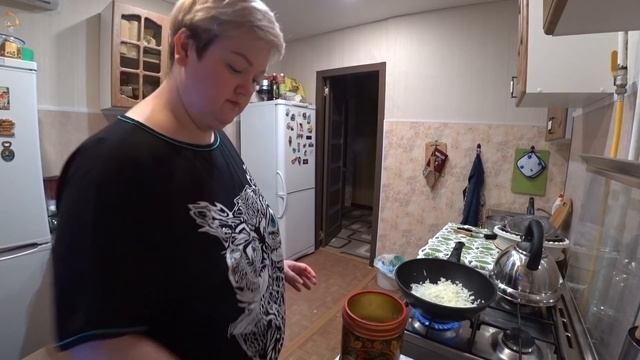 Муж готовит ШЕДЕВР, не даёт даже ПОМОЧЬ ? ? На ужин Рататуй классический рецепт Влог смотреть онлайн