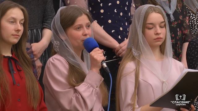 Хочу побыть с Тобою просто рядом / Стихотворение смотреть онлайн