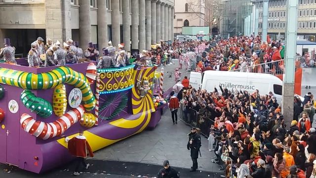 Карнавал в Кельне(5) смотреть онлайн