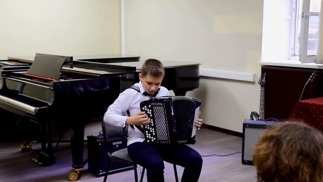 Леха. Танго. Выступление на выпускном в музыкальной школе. смотреть онлайн